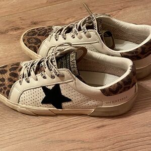 Vintage Havana sneakers